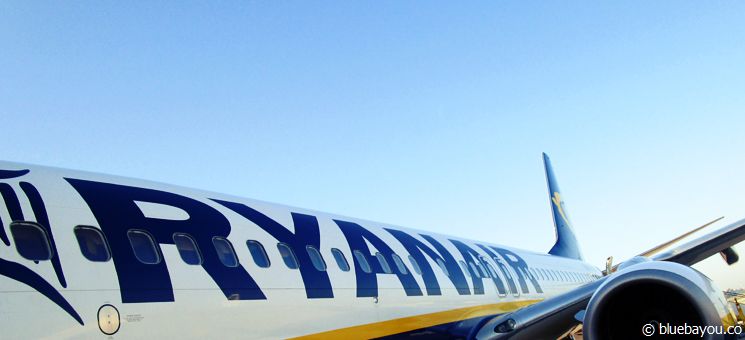 Travel Europe the cheap way: fly with Ryanair.